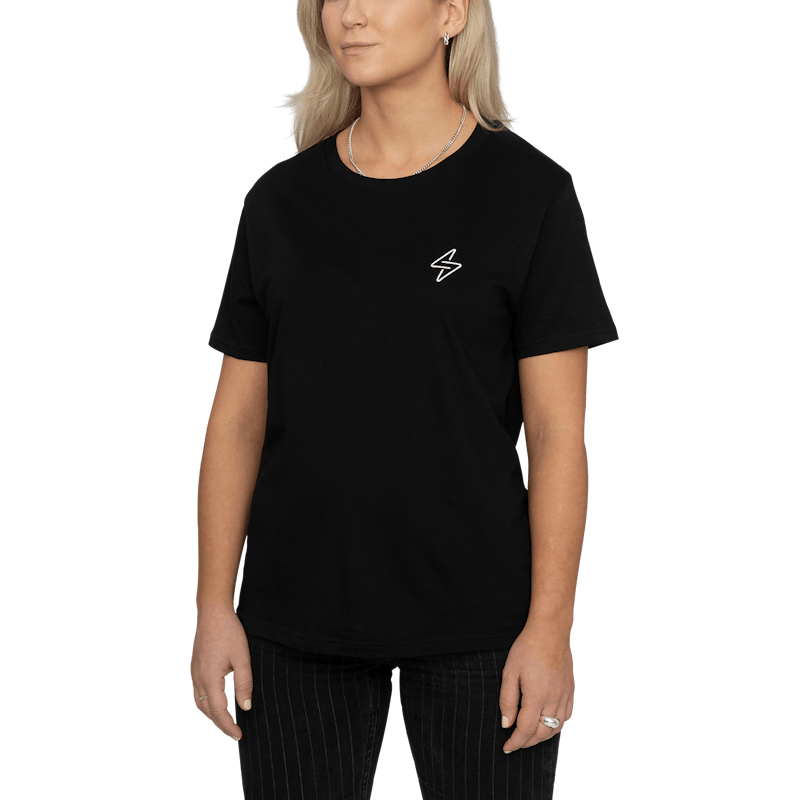 Mellan T-shirt - Black - Model picture female