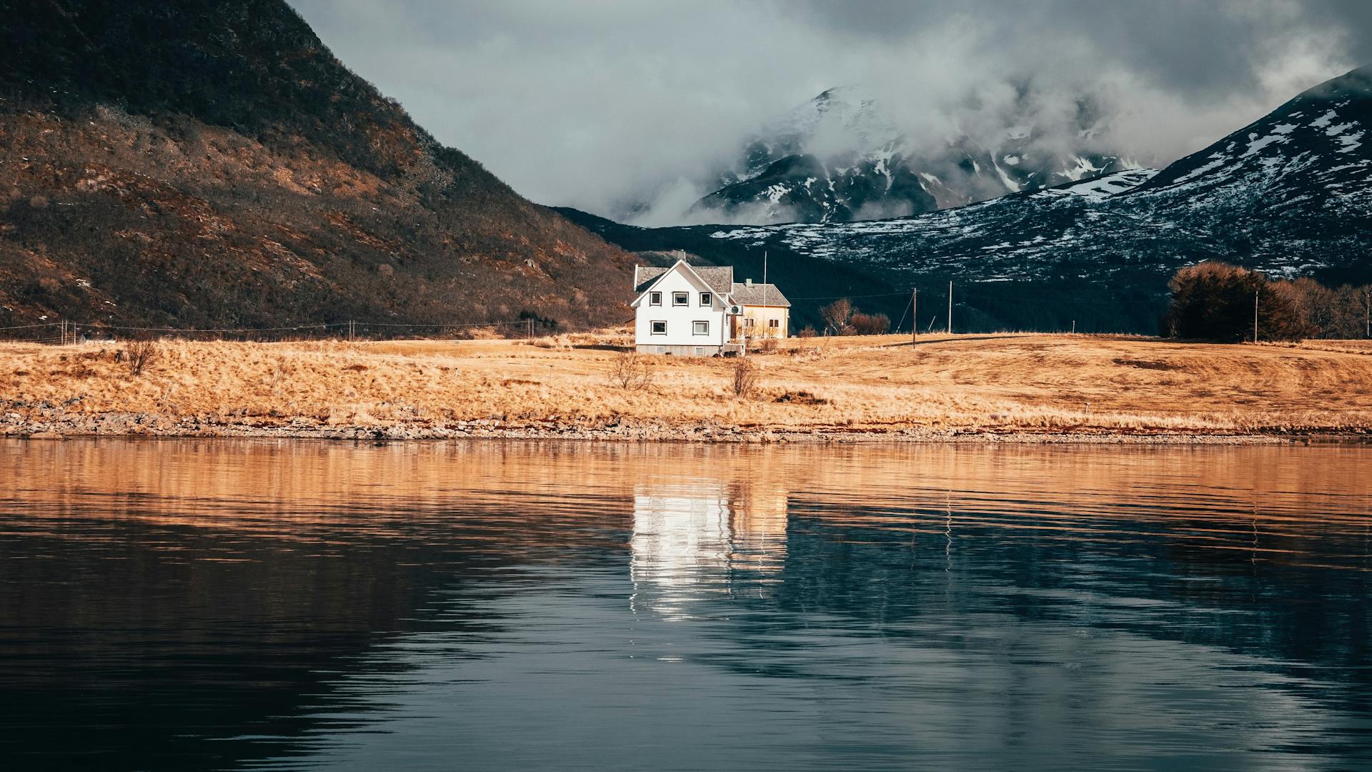 Home, house, Norway